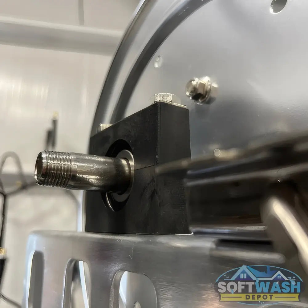 Bandit 18-inch full-frame aluminum hose reel with heavy-duty side plates and center spool for professional pressure washing hose storage. – Soft Wash Depot