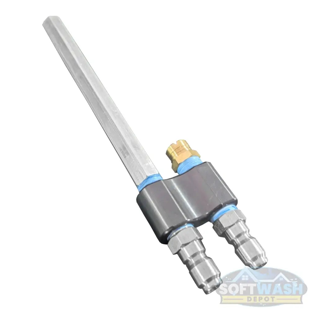 Davis Shooter dual nozzle holder with long-range shooter tip and soap nozzle, quick-connect pressure wash and soft wash spray combo for high reach and efficient chemical application. - Soft Wash Depot