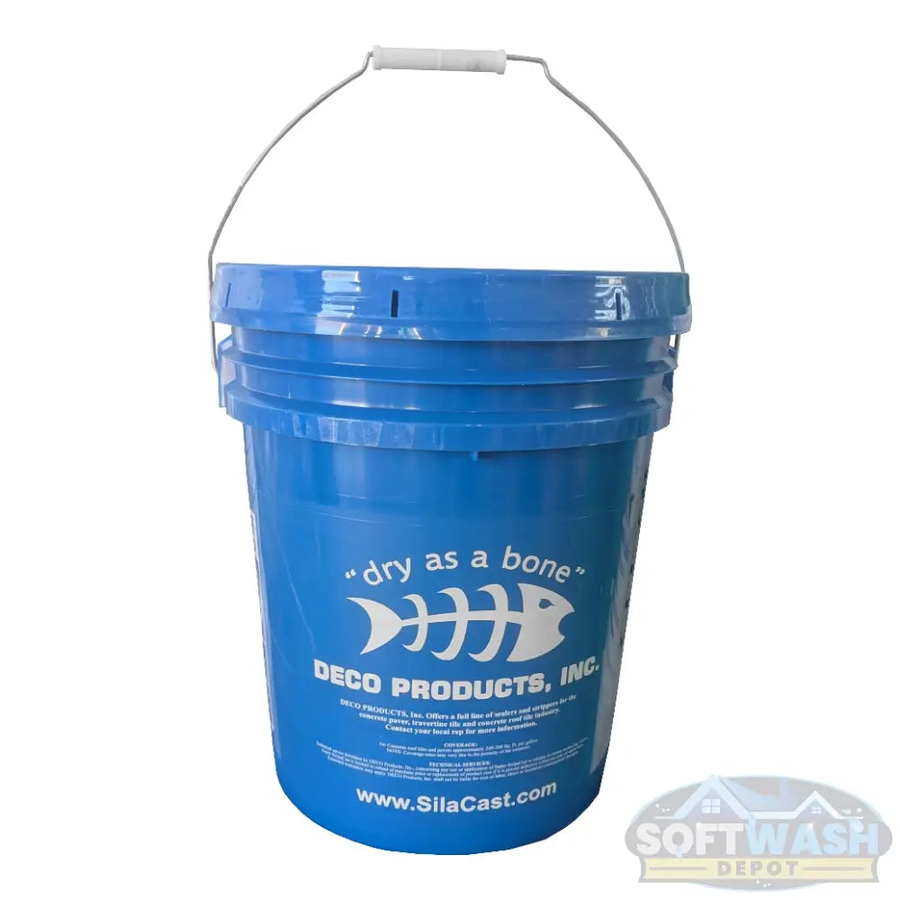 Blue 5-gallon Deco StripaCast bucket with “dry as a bone” logo and handle. - Soft Wash Depot.