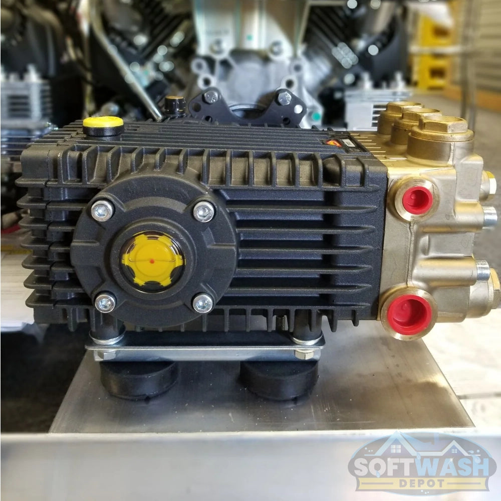 Honda iGX800 engine with gear drive and General Pump, 12 GPM 2500 PSI soft wash and pressure washer system for commercial and industrial cleaning applications. - Soft Wash Depot