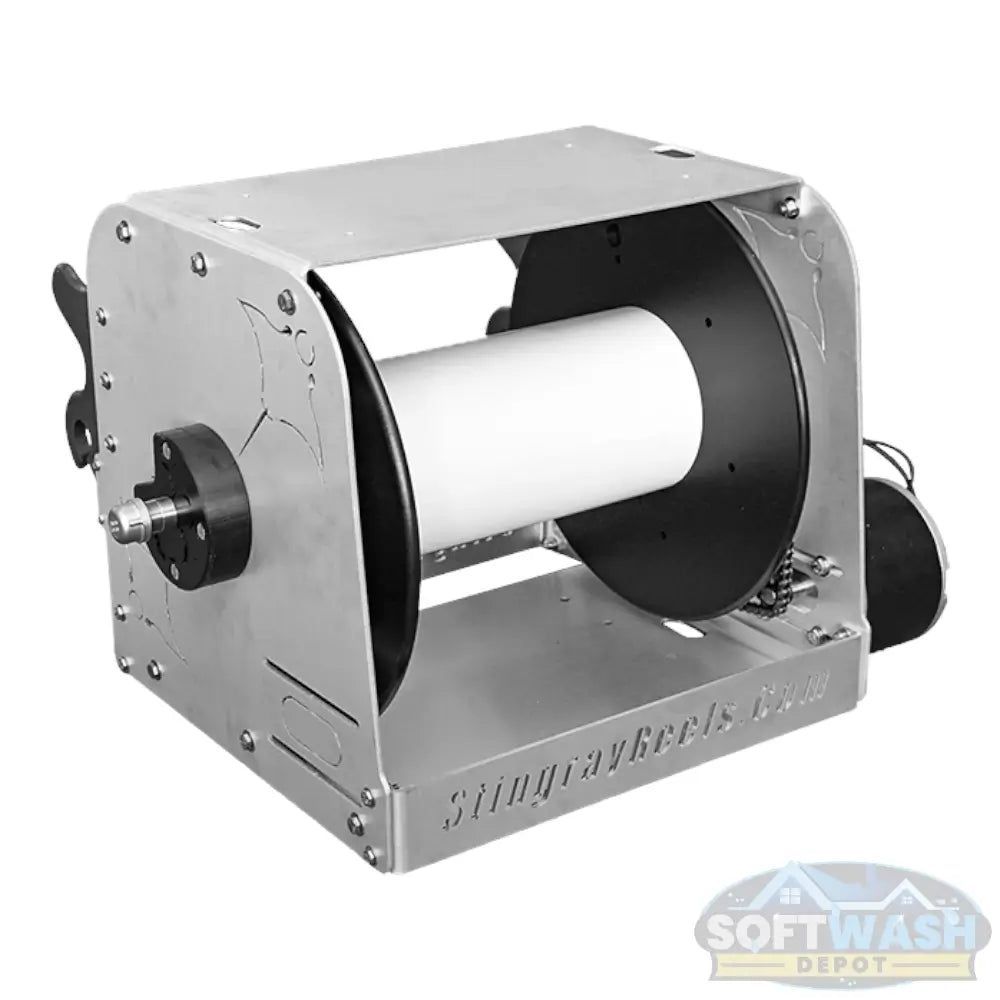 MANTA Electric Hose Reel - 15" Spool with 3/4" Stainless Steel Stingray™ Swivel - heavy-duty powered hose reel with corrosion-resistant aluminum frame, ideal for soft wash, pressure wash, and chemical systems - Soft Wash Depot.