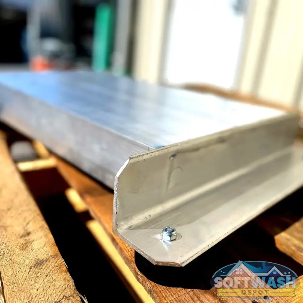 SWD gear drive 10 GPM 3000 PSI pressure washer with Honda GX690 and General TSF2221 pump.