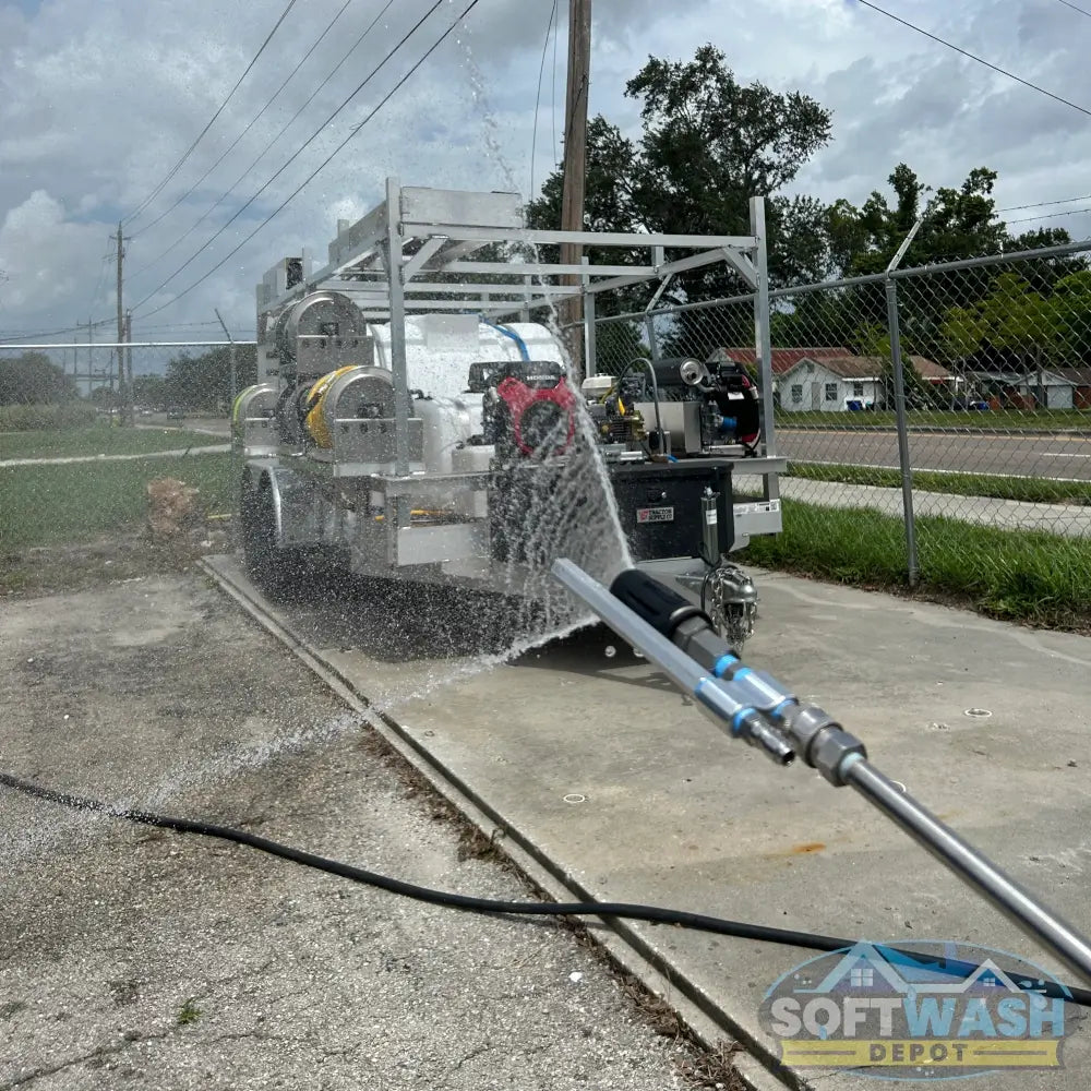 Stainless steel soft wash twist nozzle with Davis shooter tip for 4–12 GPM systems. - Soft Wash Depot