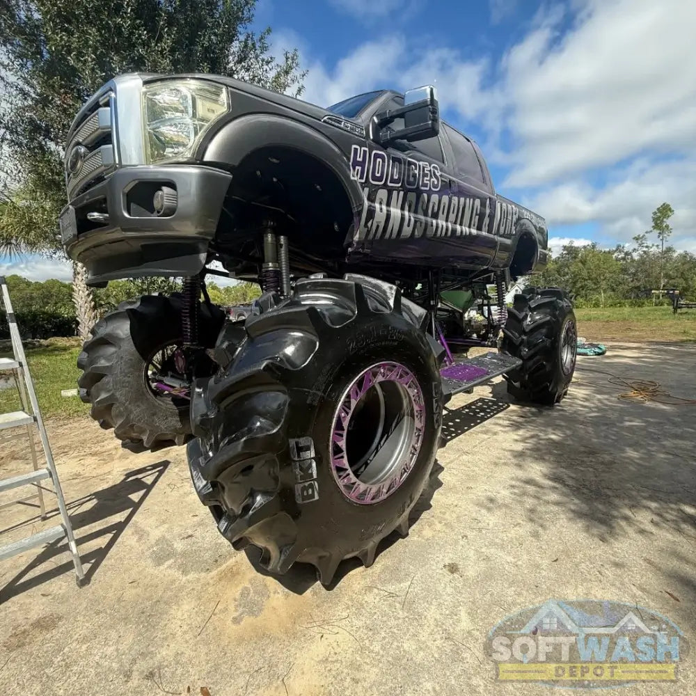 Dirt Vanish Off-Road Armor 32oz bottle providing shine and protective coating for off-road vehicles and heavy equipment. - Soft Wash Depot