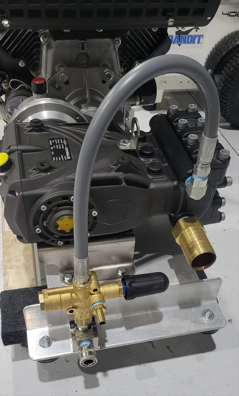 CRX1000 Gear Drive w/ 16gpm GP EV22A Pump & Blocked Pulsar Unloader