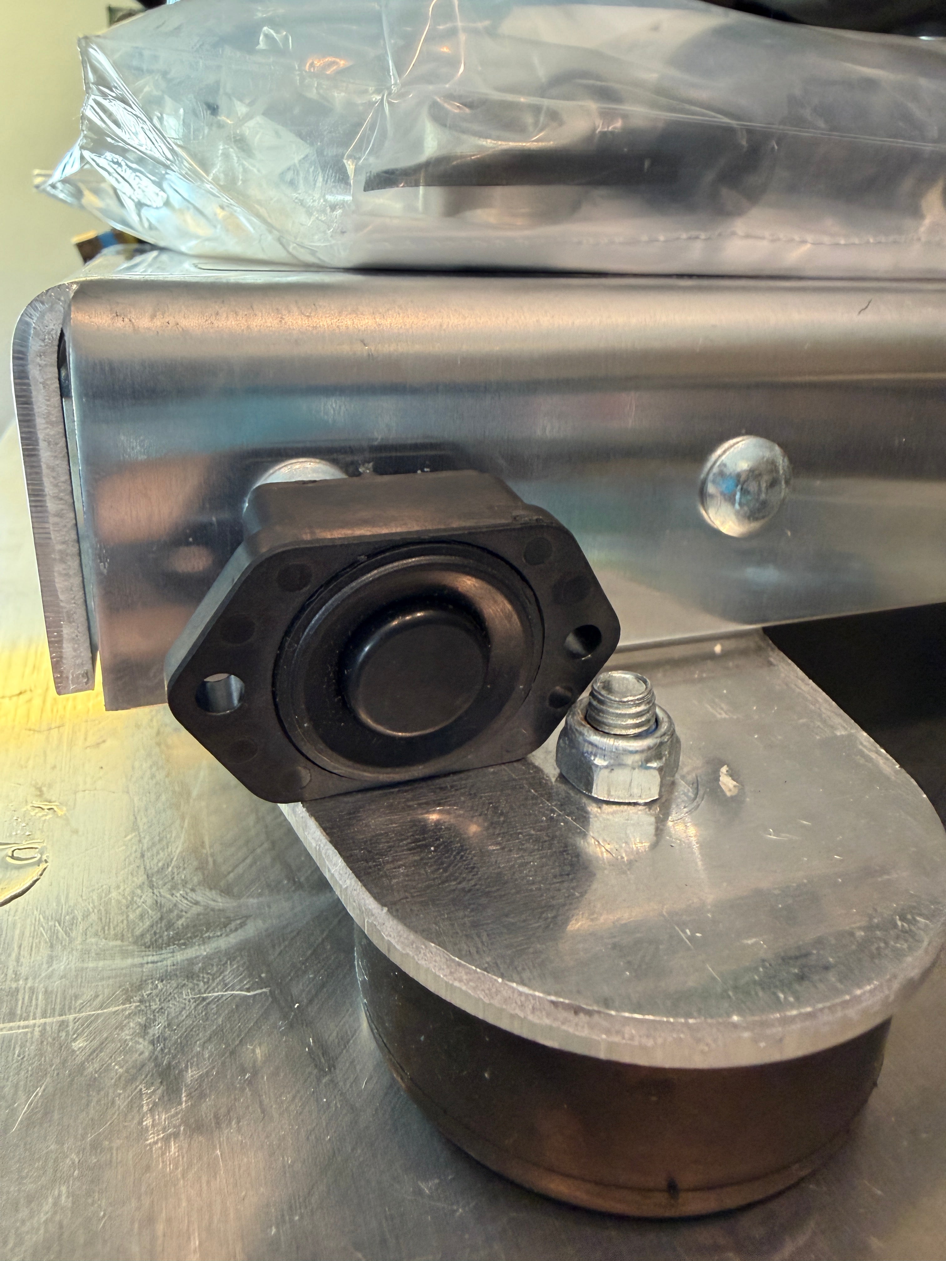 FLOJET VersiJet Pressure Switch – 70 PSI | 4.5 & 6 GPM Pumps