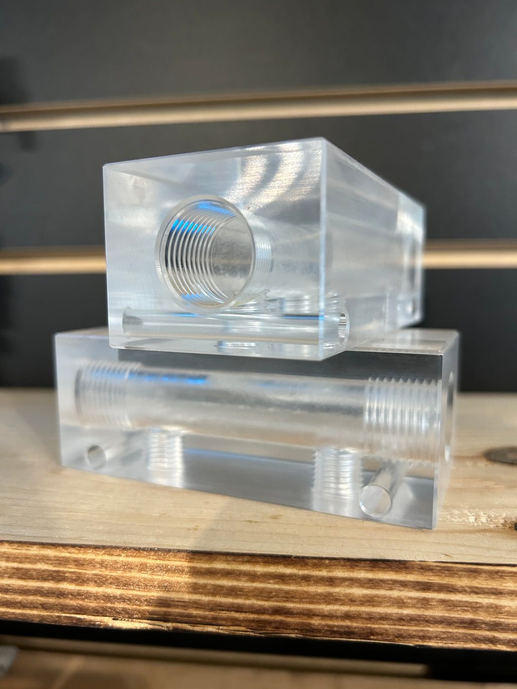 Diffluent Block Clear Downstream Manifold Block | Downstream Manifold