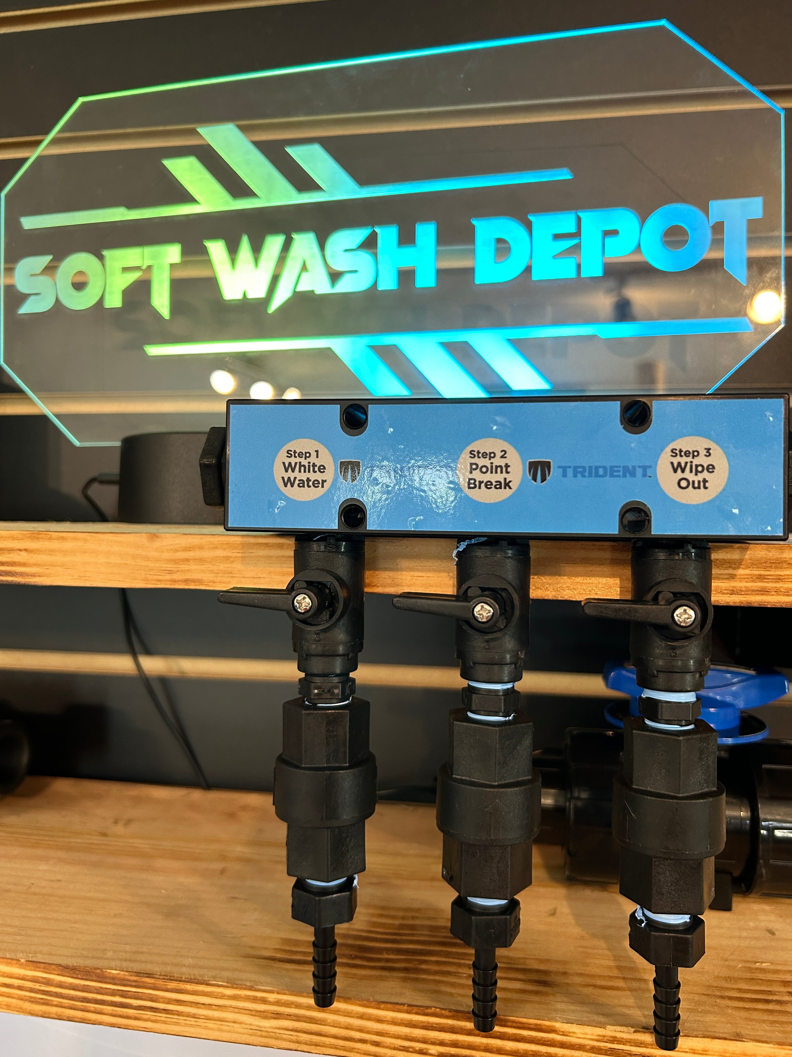 Trident Down Stream Injector 3 Port Manifold | Polypropylene Manifold