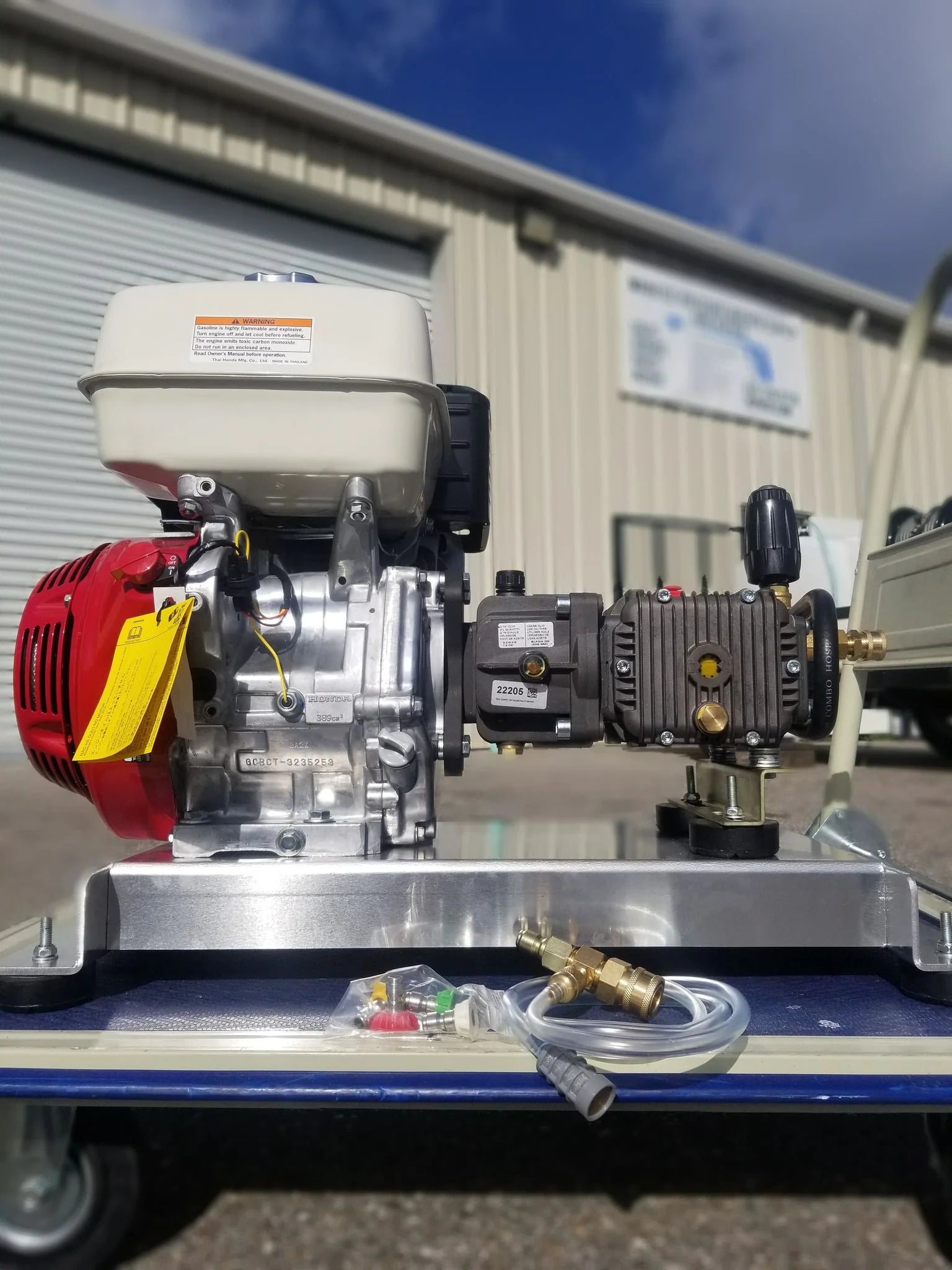 SWD 5.5GPM at 3000psi Gear Drive Honda GX390 With Comet Pump Electric Start Skid